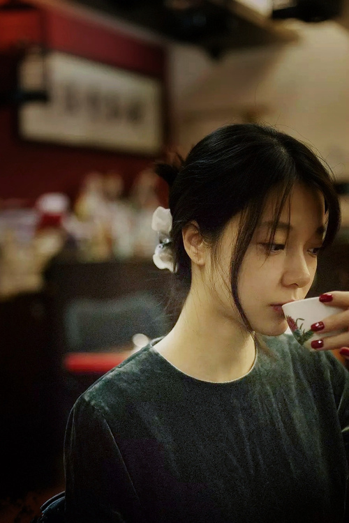 库里征服全场无争议，灰熊闪电战速胜开拓者